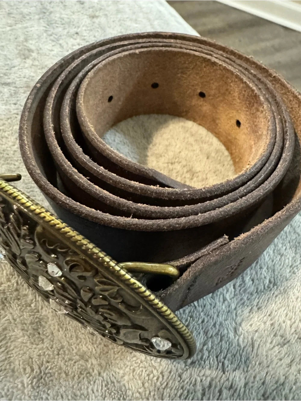 Fossil leather Decorative Floral Oval Belt Buckle with Crystal Accents - Brown